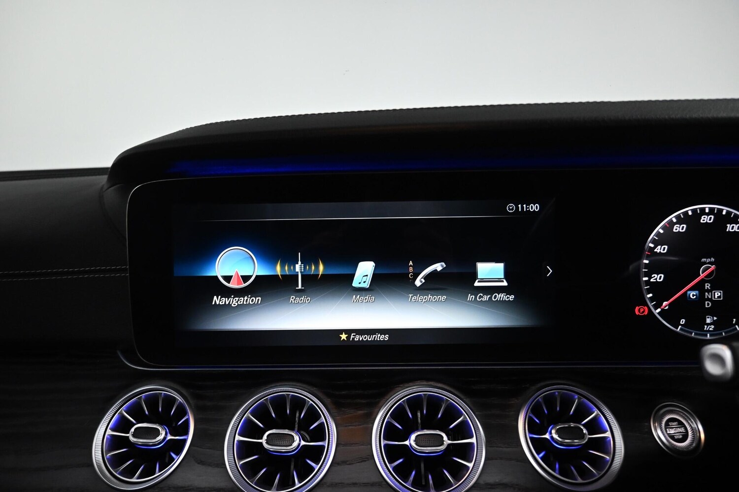 Used Mercedes-Benz E Class 2020 for sale - 77425326: Photo 31