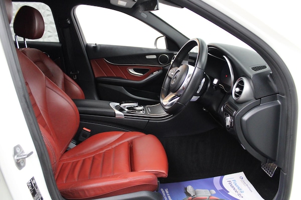 Used Mercedes-Benz C-Class 2019 for sale - 74280440: Photo 10