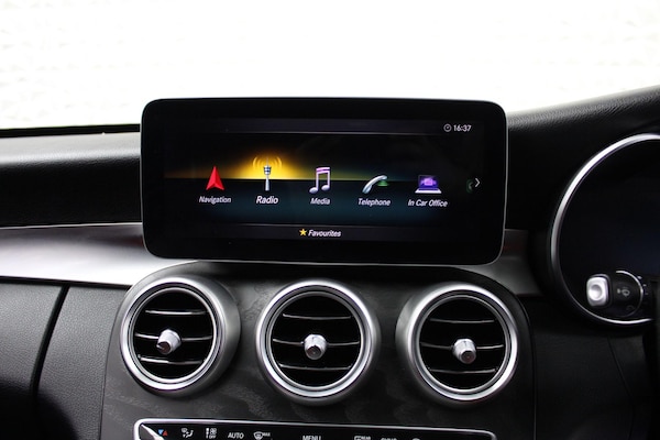 Used Mercedes-Benz C-Class 2019 for sale - 74280440: Photo 20