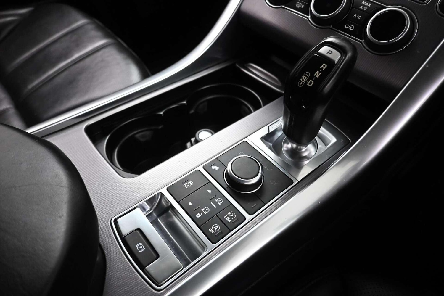 Used Land Rover Range Rover Sport 2017 for sale - 77774457: Photo 18