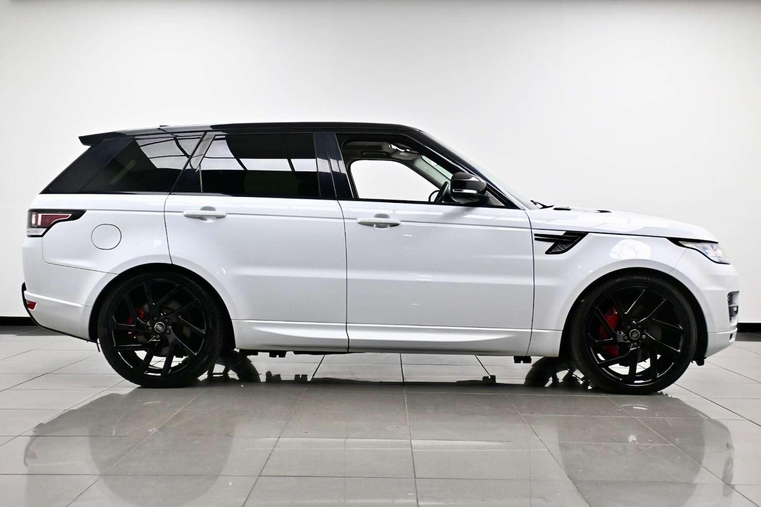Used Land Rover Range Rover Sport 2017 for sale - 77774457: Photo 5