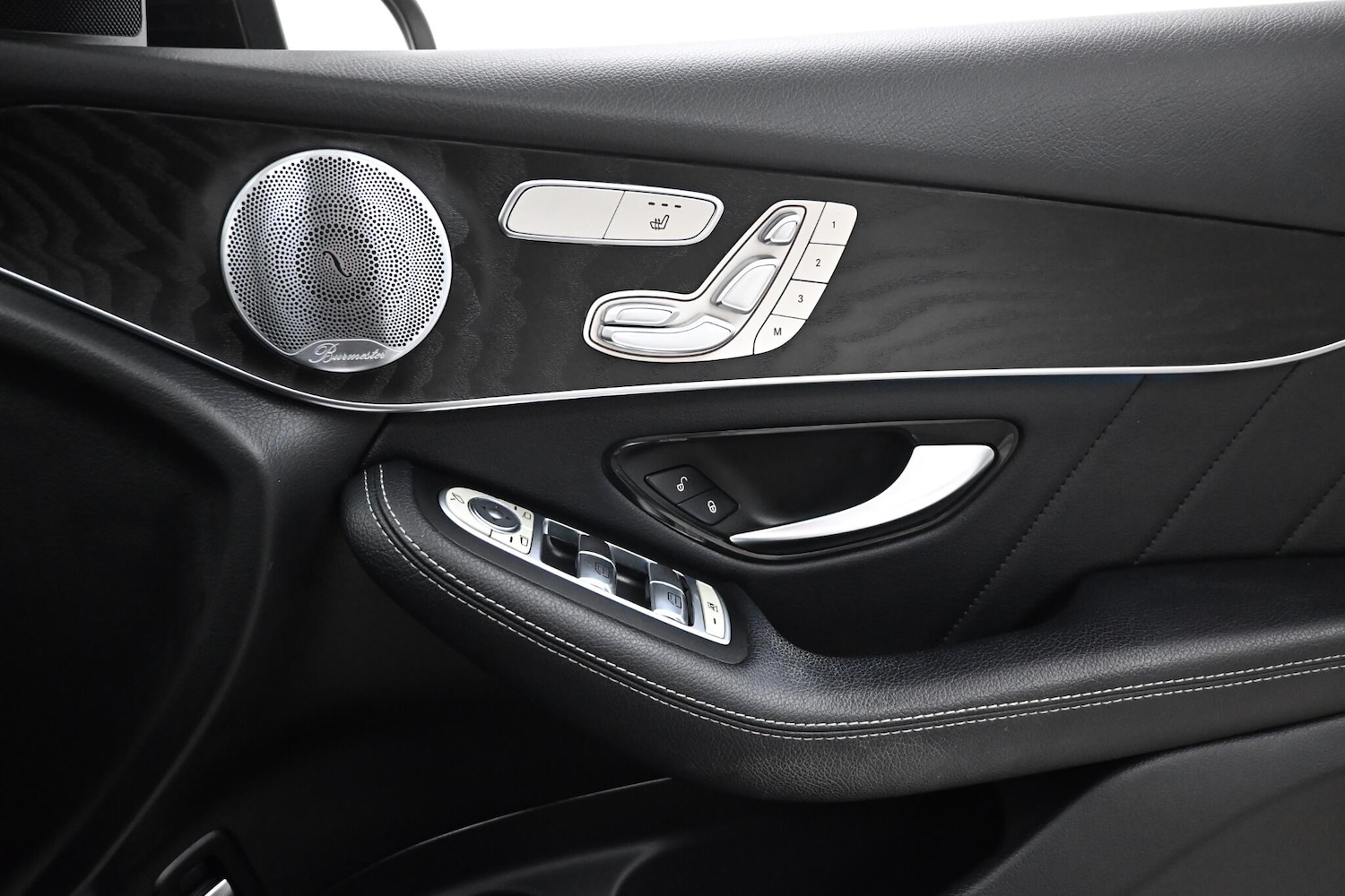 Used Mercedes-Benz GLC 2019 for sale - 76166313: Photo 10