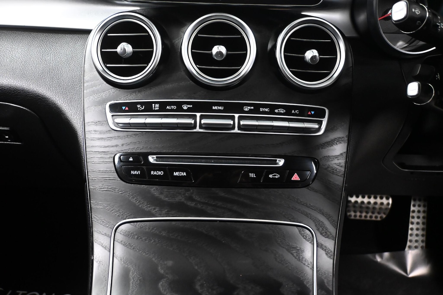 Used Mercedes-Benz GLC 2019 for sale - 76166313: Photo 15