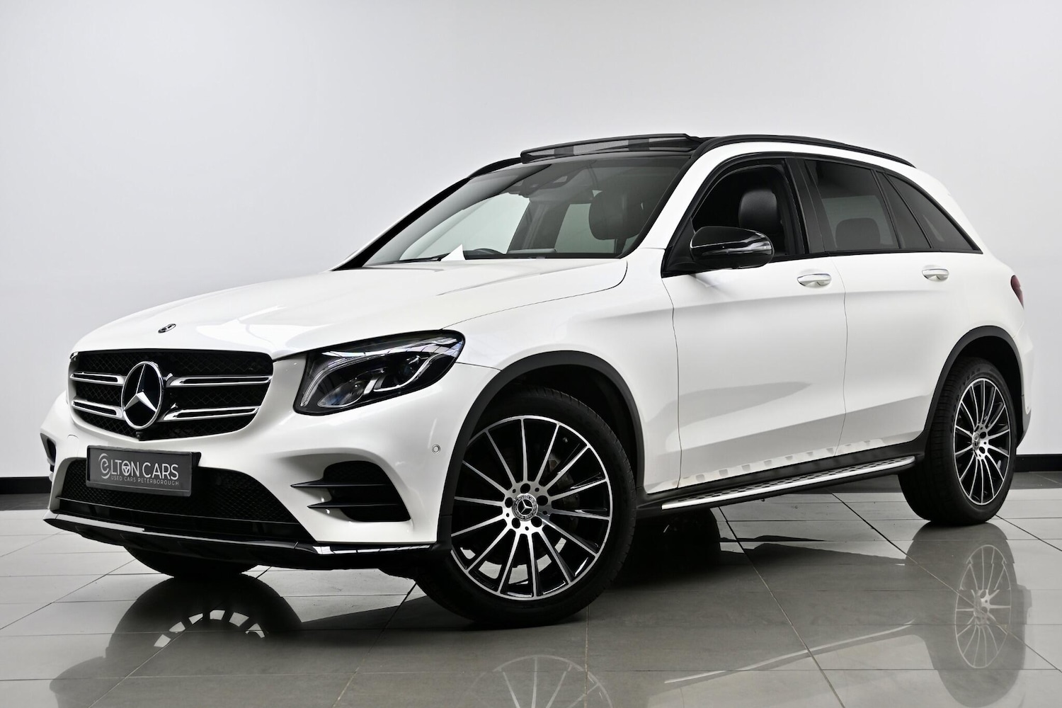 Used Mercedes-Benz GLC 2019 for sale - 76166313: Photo 2