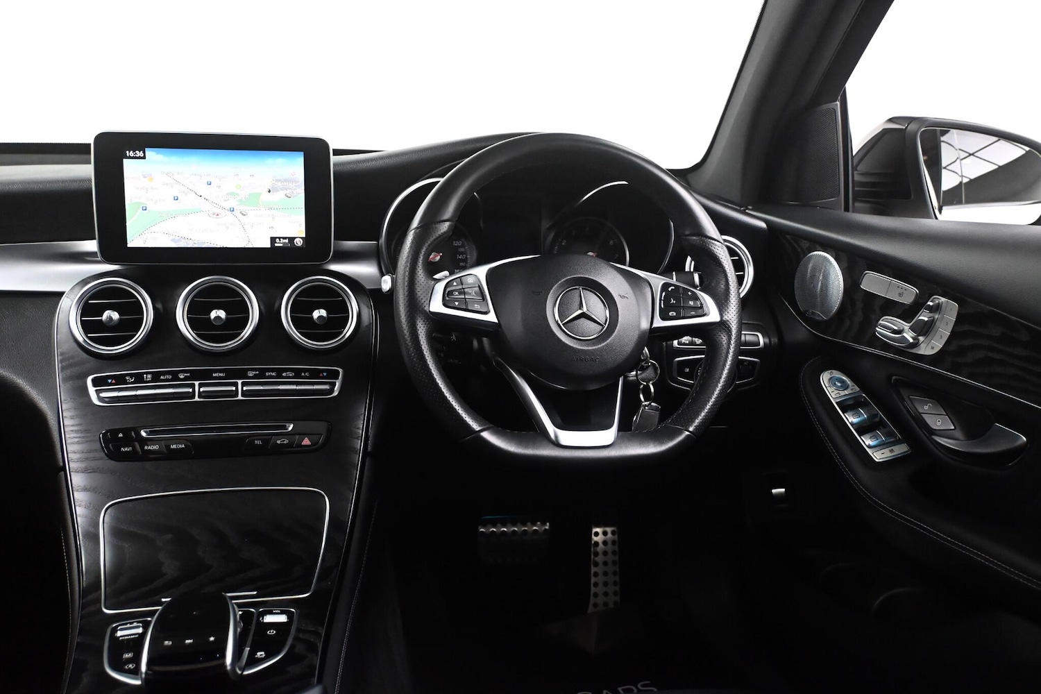 Used Mercedes-Benz GLC 2019 for sale - 76166313: Photo 22