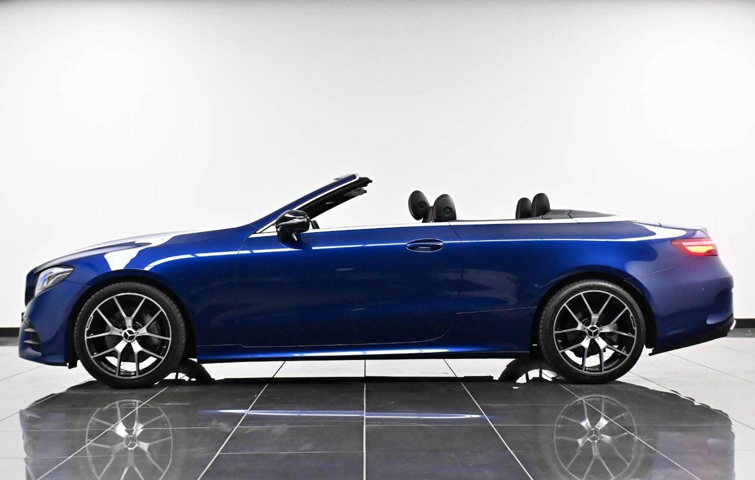 Used Mercedes-Benz E Class 2020 for sale - 77774446: Photo 5