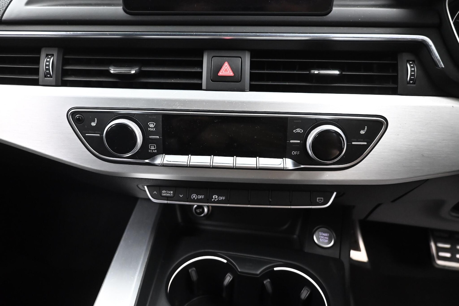 Used Audi A4 Avant 2016 for sale - 75103154: Photo 13