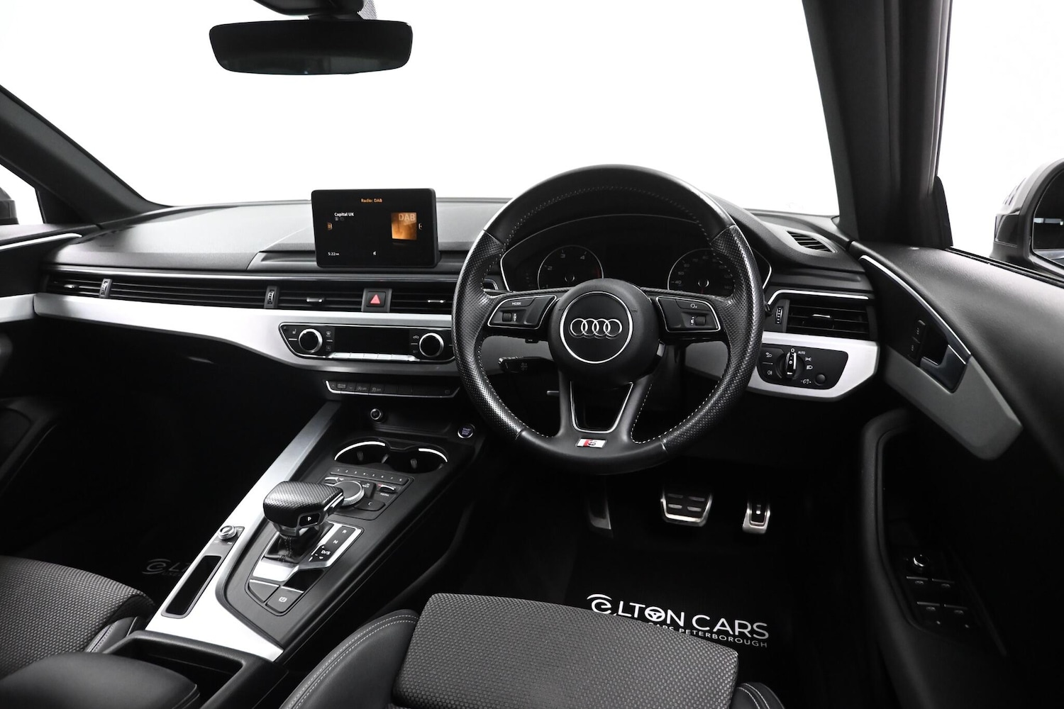 Used Audi A4 Avant 2016 for sale - 75103154: Photo 16