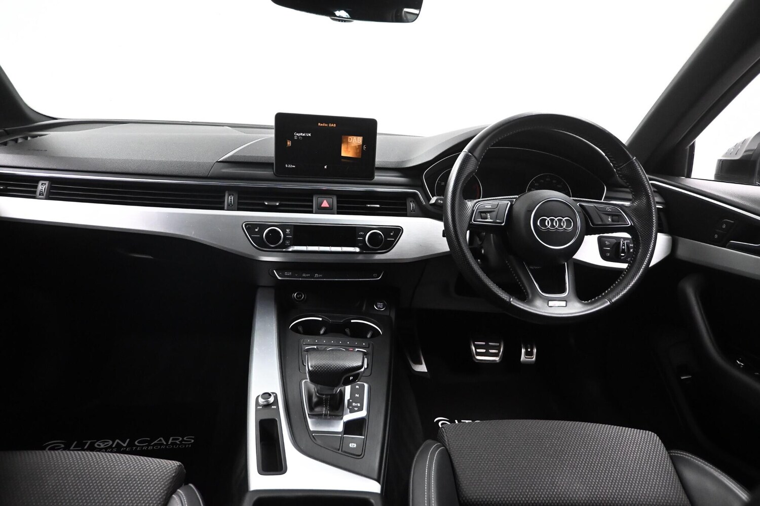 Used Audi A4 Avant 2016 for sale - 75103154: Photo 17