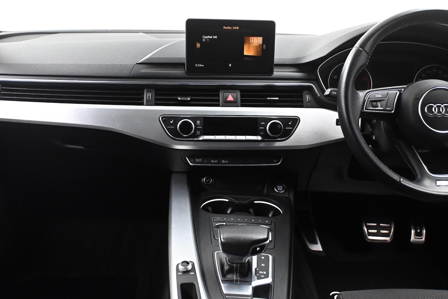 Used Audi A4 Avant 2016 for sale - 75103154: Photo 18