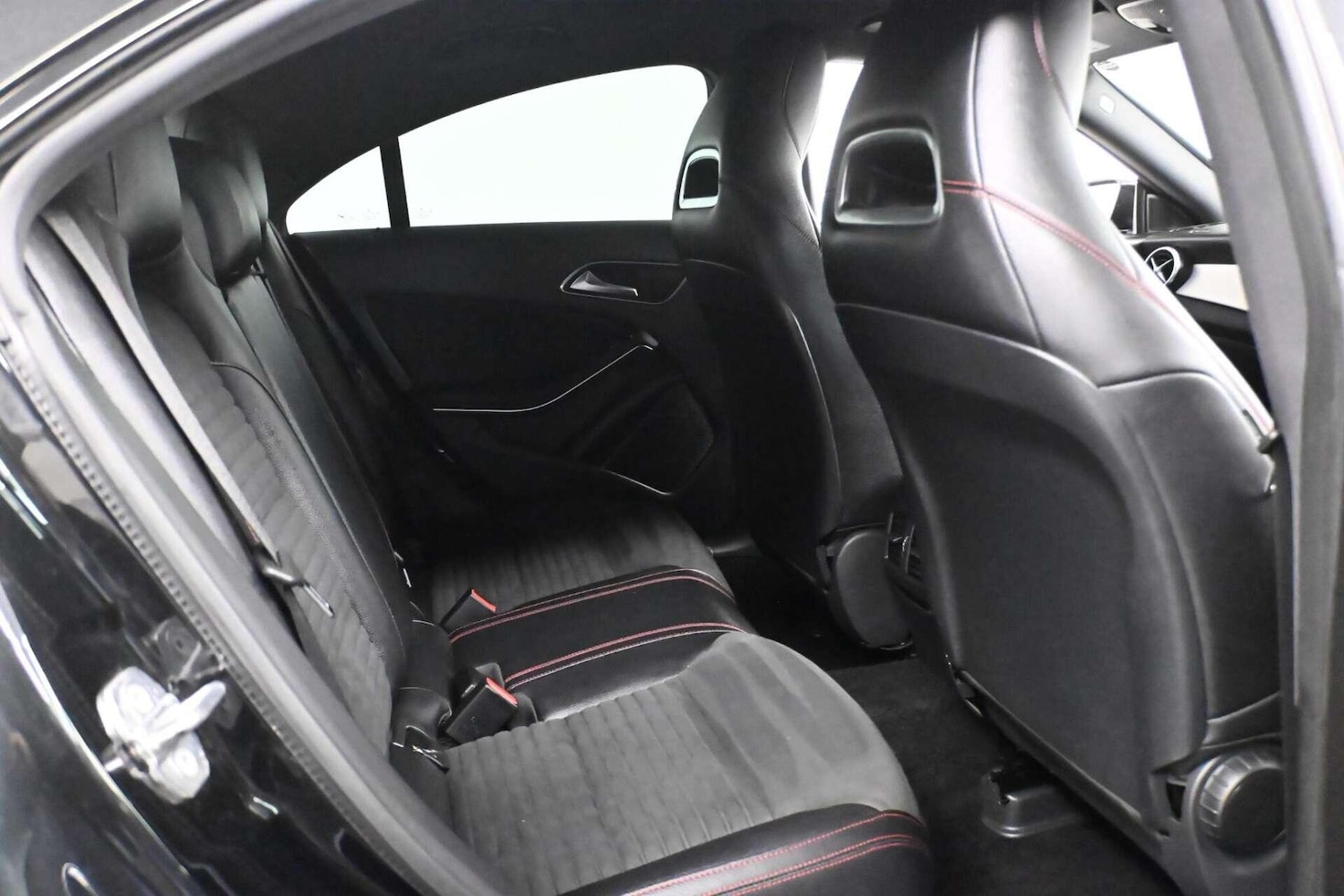 Used Mercedes-Benz CLA 2018 for sale - 77774442: Photo 11