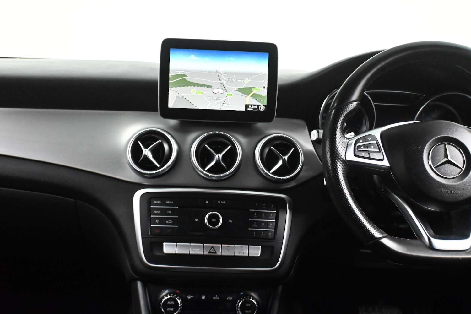 Used Mercedes-Benz CLA 2018 for sale - 77774442: Photo 25