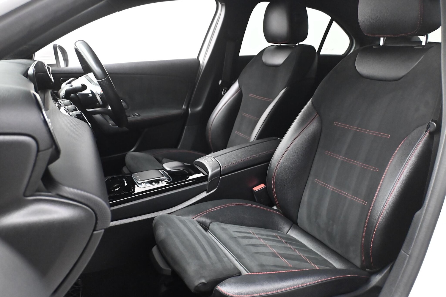 Used Mercedes-Benz A-Class 2019 for sale - 76377272: Photo 12