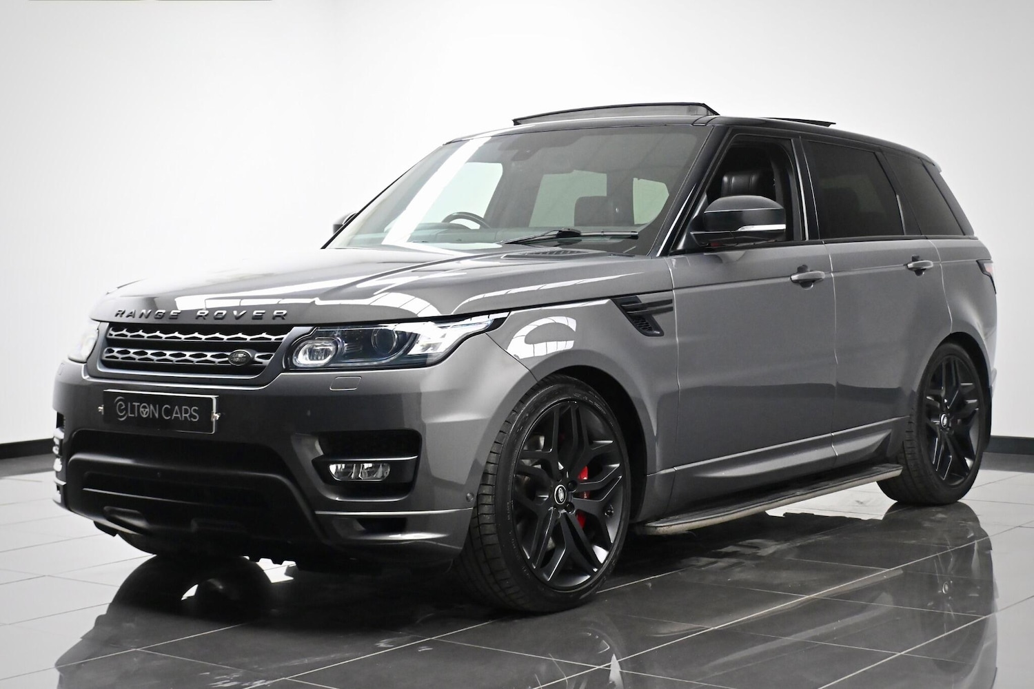 Used Land Rover Range Rover Sport 2016 for sale - 77330860: Photo 2