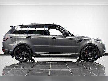 Used Land Rover Range Rover Sport 2016 for sale - 77330860: Photo