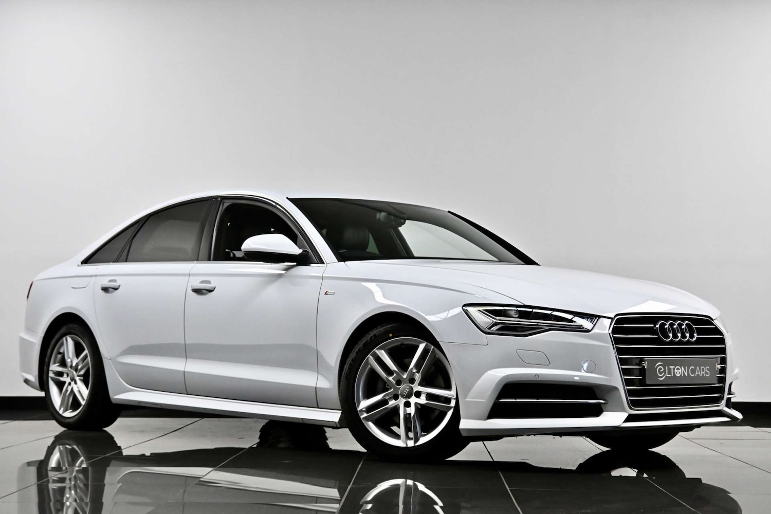 Used Audi A6 2015 for sale - 77730198: Photo 1