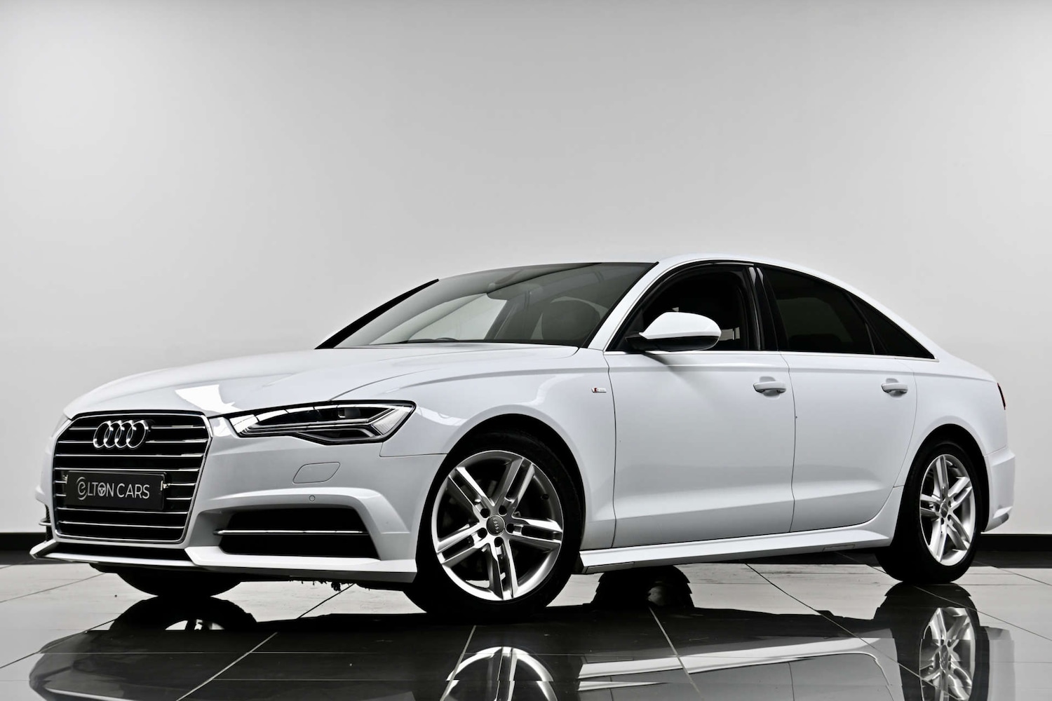 Used Audi A6 2015 for sale - 77730198: Photo 2