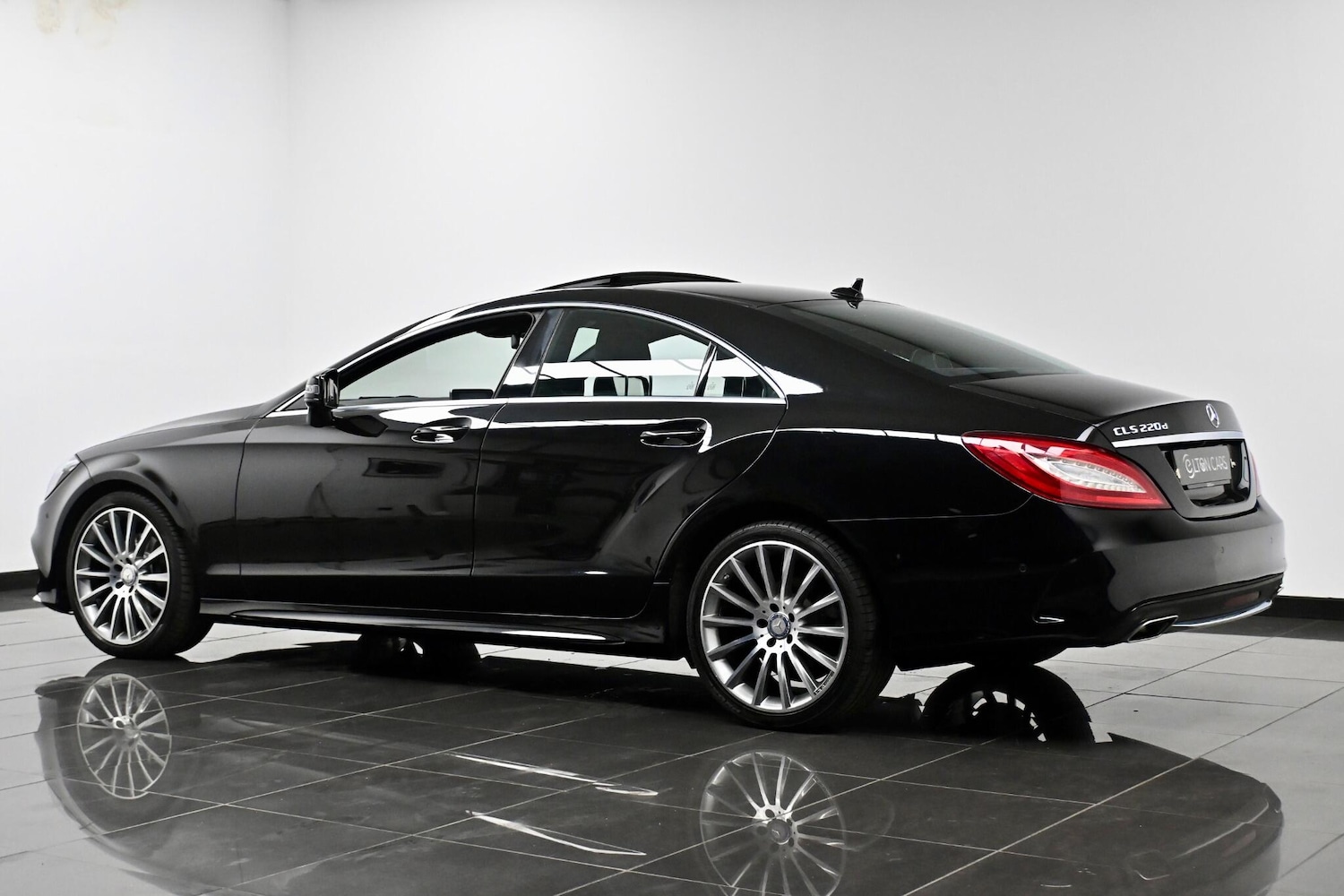 Used Mercedes-Benz CLS 2017 for sale - 77893066: Photo 10