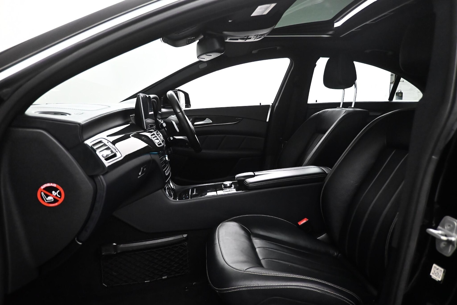 Used Mercedes-Benz CLS 2017 for sale - 77893066: Photo 17