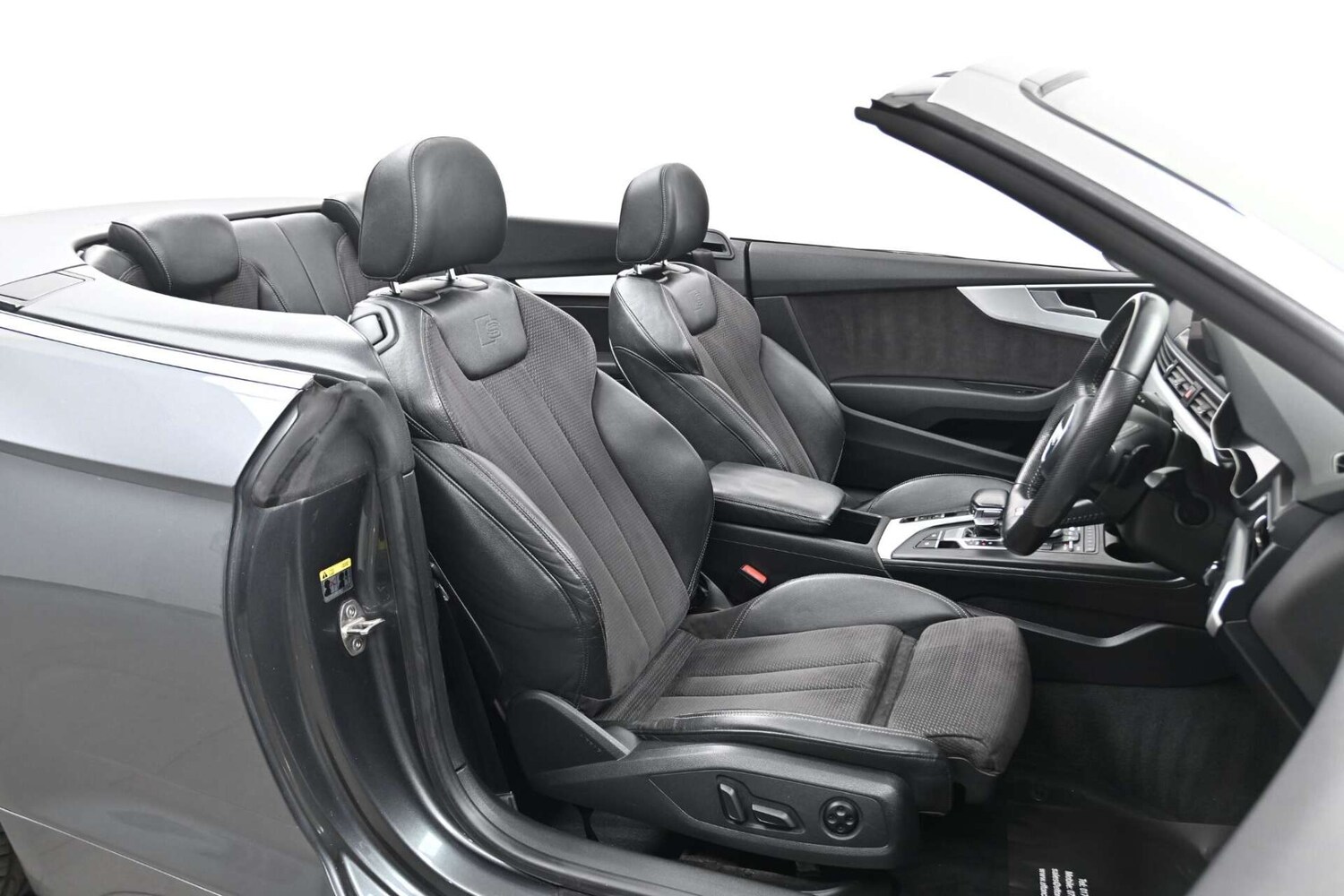 Used Audi A5 Cabriolet 2017 for sale - 77729071: Photo 22