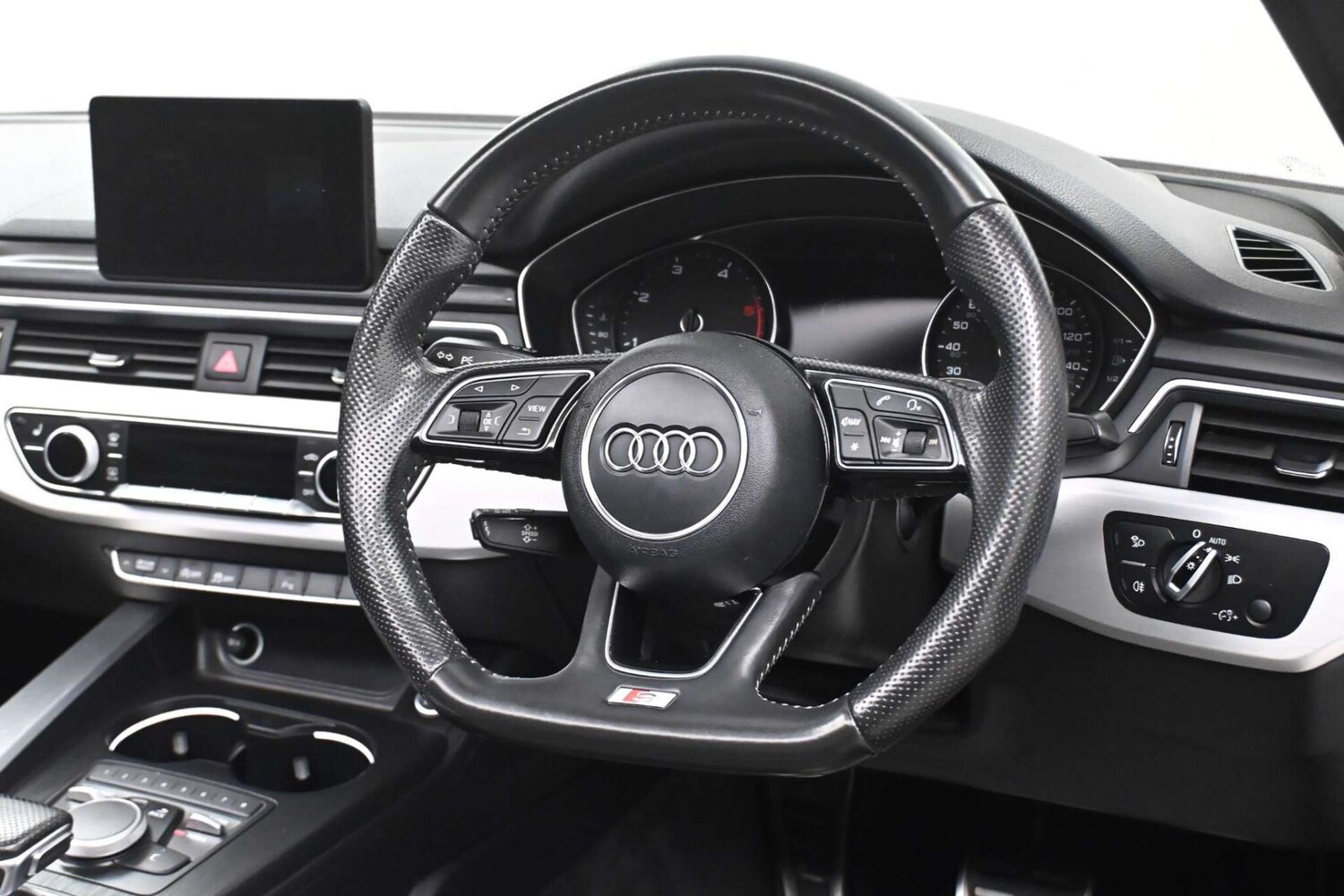 Used Audi A5 Cabriolet 2017 for sale - 77729071: Photo 25