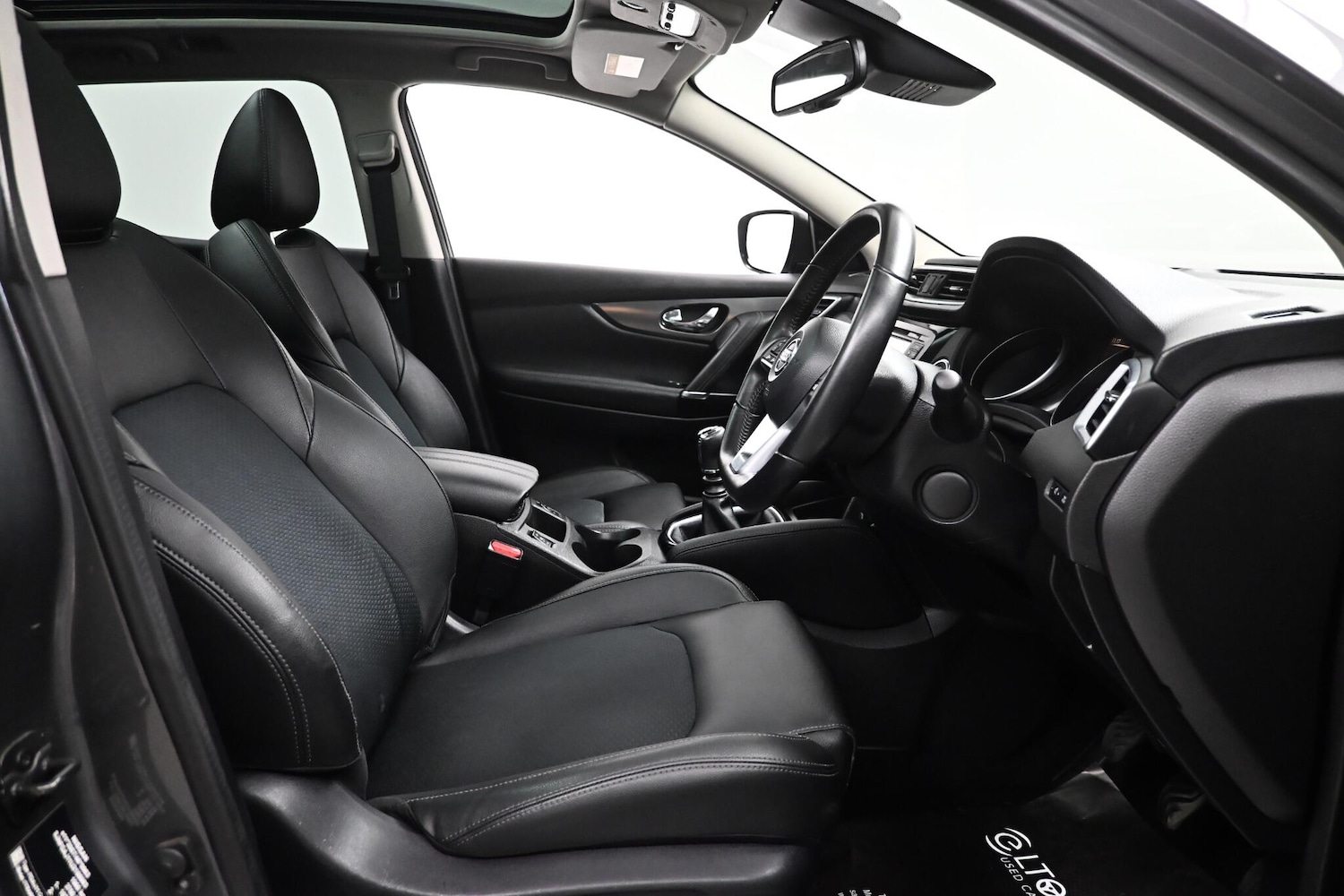Used Nissan Qashqai 2018 for sale - 76377811: Photo 11