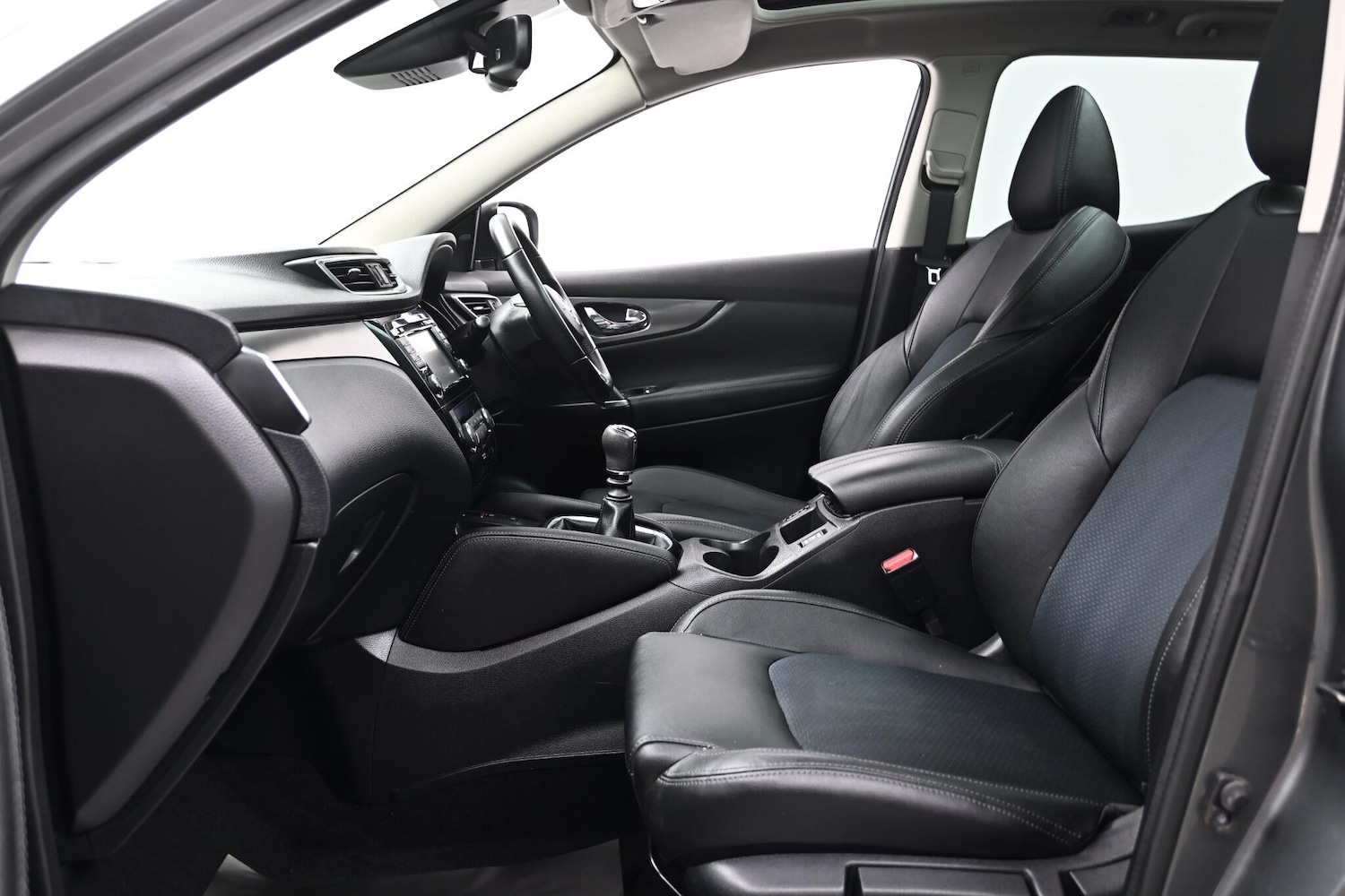 Used Nissan Qashqai 2018 for sale - 76377811: Photo 26
