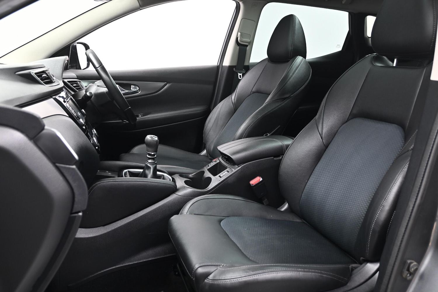 Used Nissan Qashqai 2018 for sale - 76377811: Photo 27
