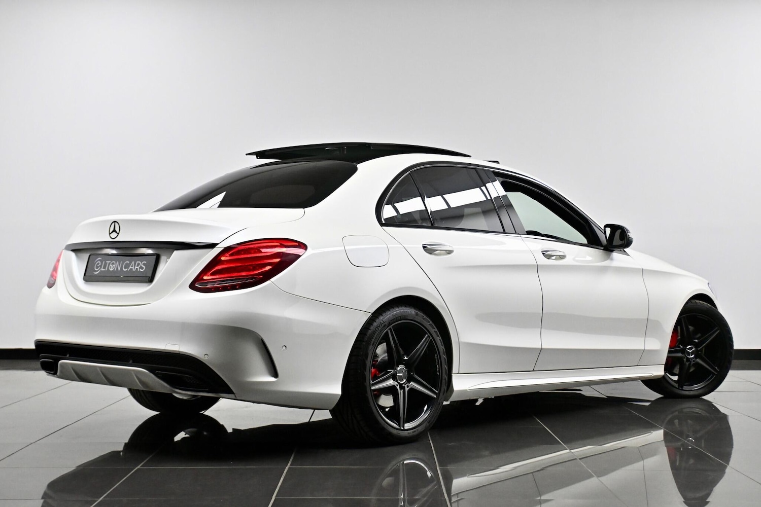 Used Mercedes-Benz C Class 2015 for sale - 77425902: Photo 11