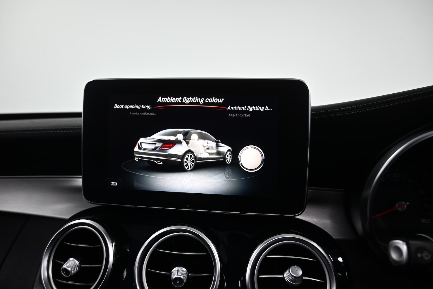 Used Mercedes-Benz C Class 2015 for sale - 77425902: Photo 22