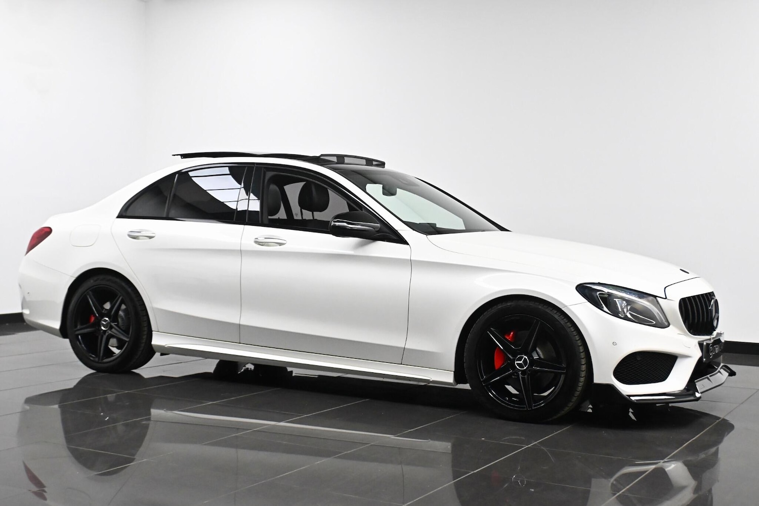 Used Mercedes-Benz C Class 2015 for sale - 77425902: Photo 7