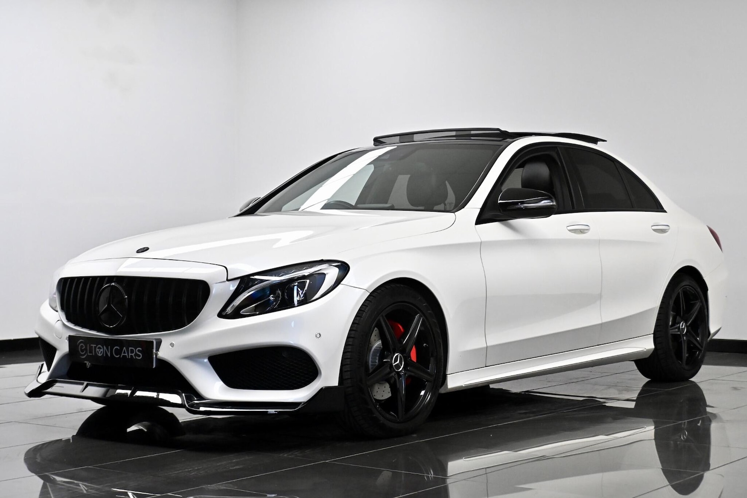 Used Mercedes-Benz C Class 2015 for sale - 77425902: Photo 8