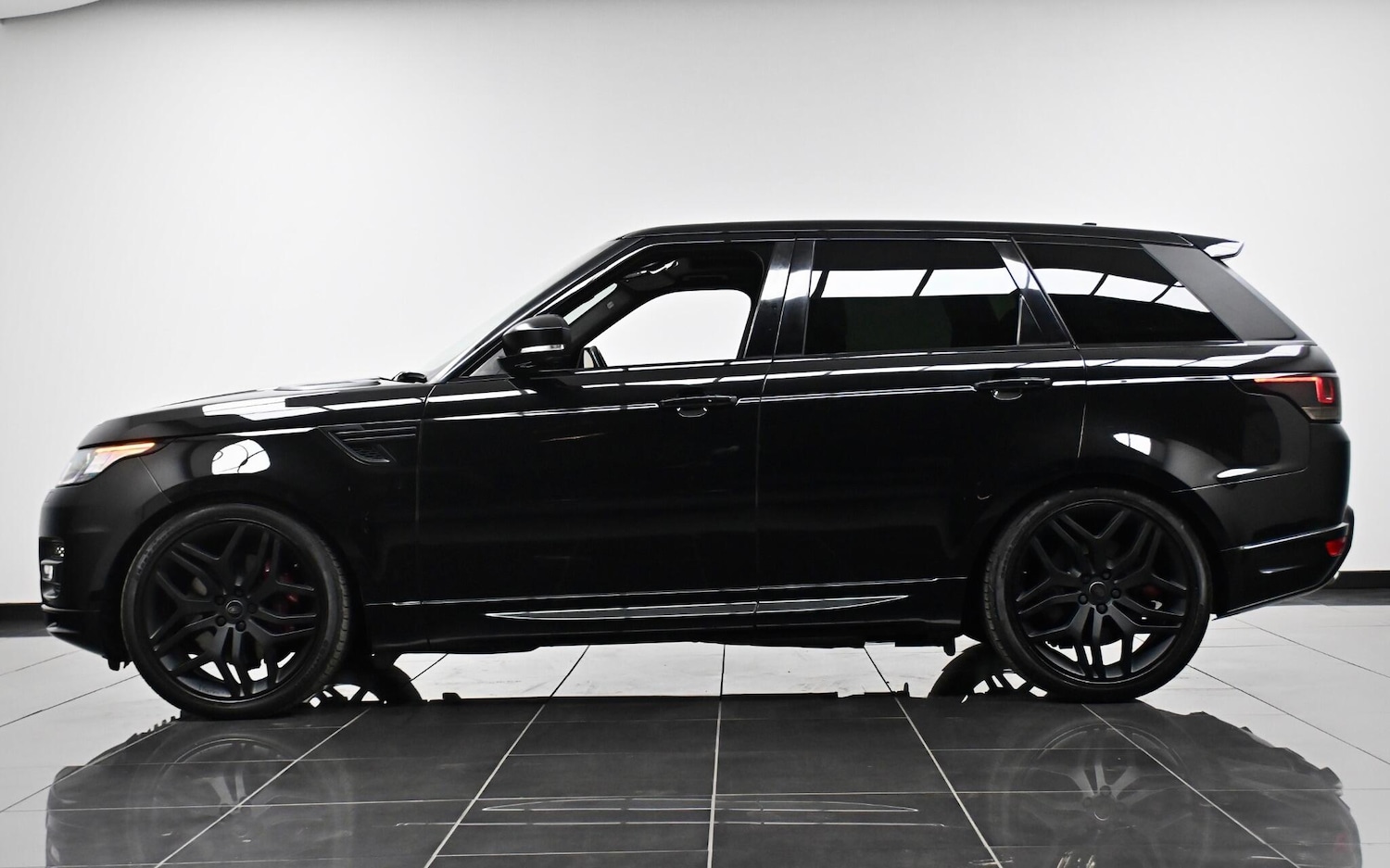 Used Land Rover Range Rover Sport 2015 for sale - 77574139: Photo 5