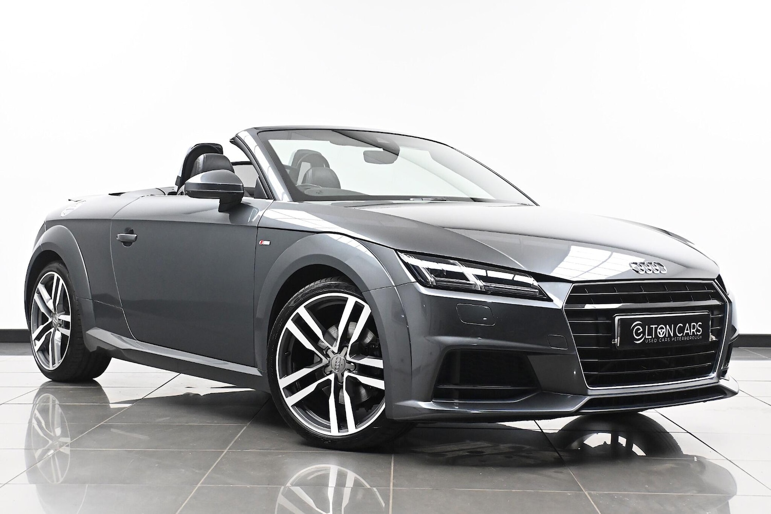 Used Audi TT 2015 for sale - 76377398: Photo 1