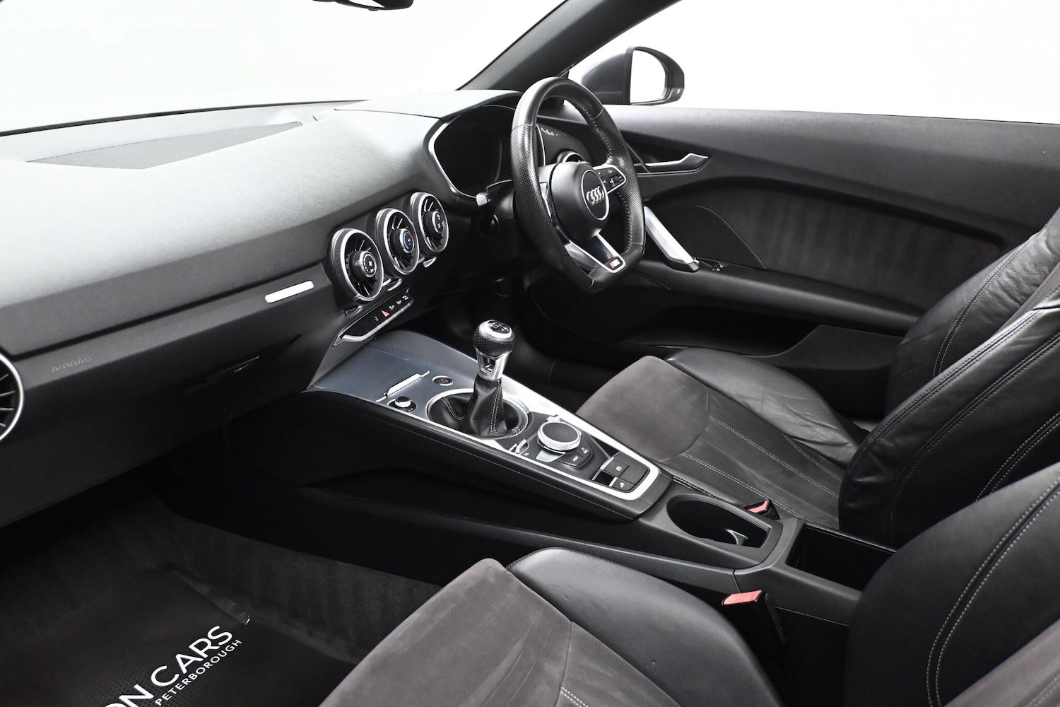 Used Audi TT 2015 for sale - 76377398: Photo 34
