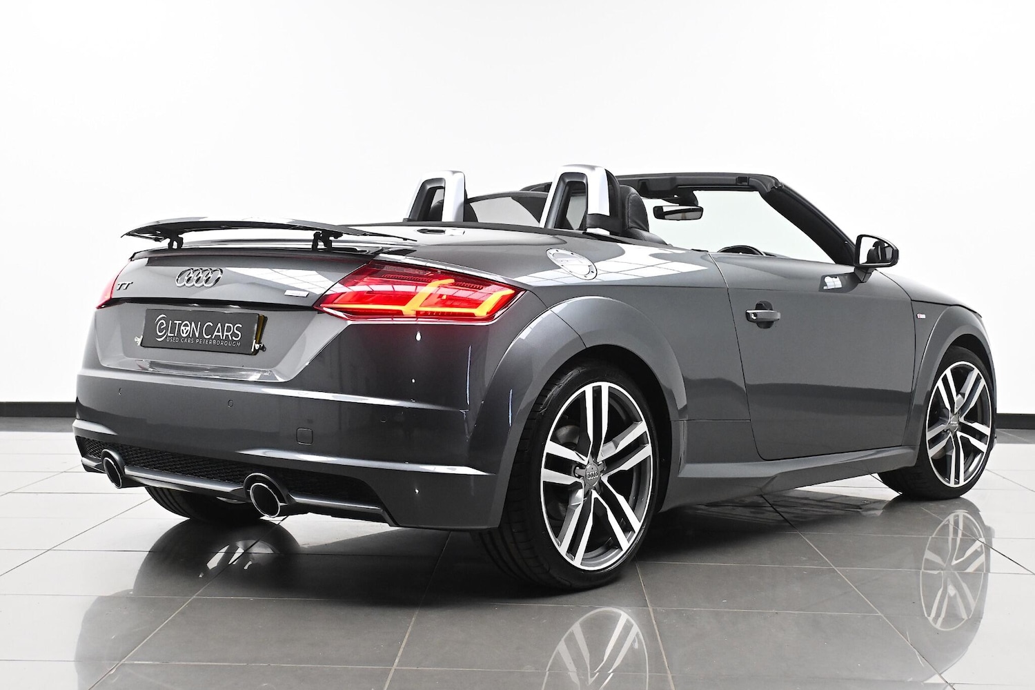 Used Audi TT 2015 for sale - 76377398: Photo 9