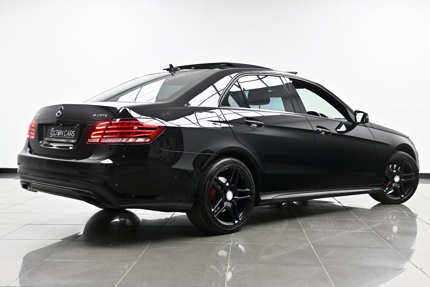 Used Mercedes-Benz E Class 2016 for sale - 76433367: Photo 11