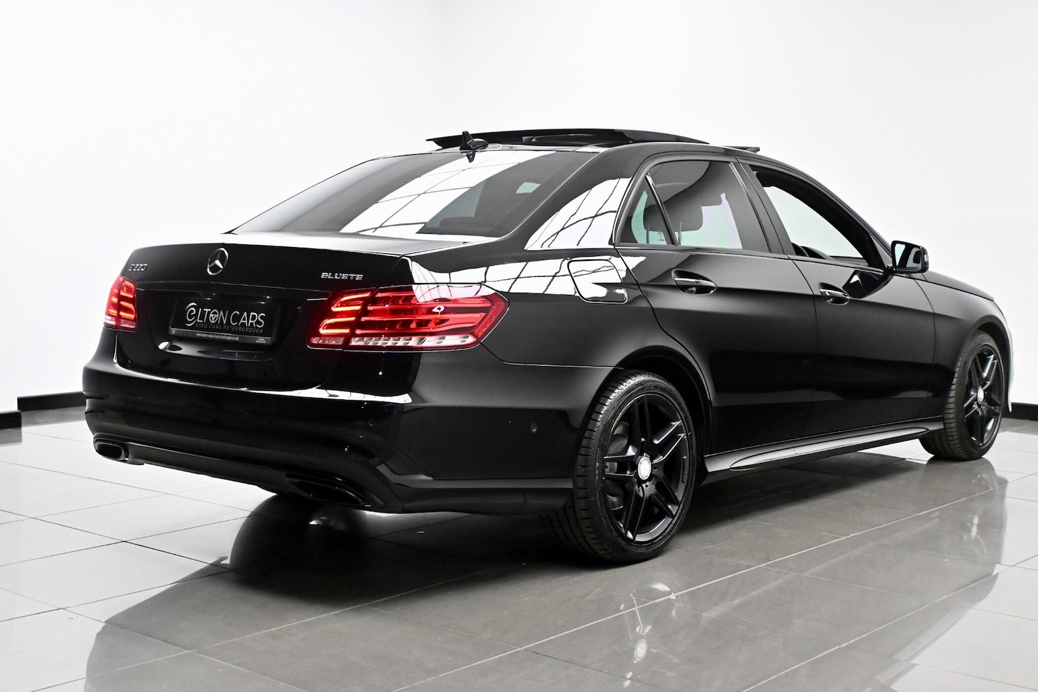 Used Mercedes-Benz E Class 2016 for sale - 76433367: Photo 12