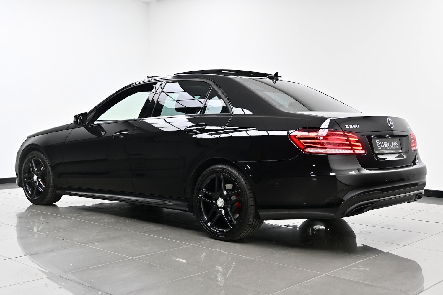 Used Mercedes-Benz E Class 2016 for sale - 76433367: Photo 13