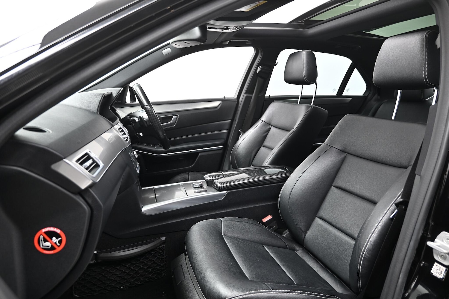 Used Mercedes-Benz E Class 2016 for sale - 76433367: Photo 17