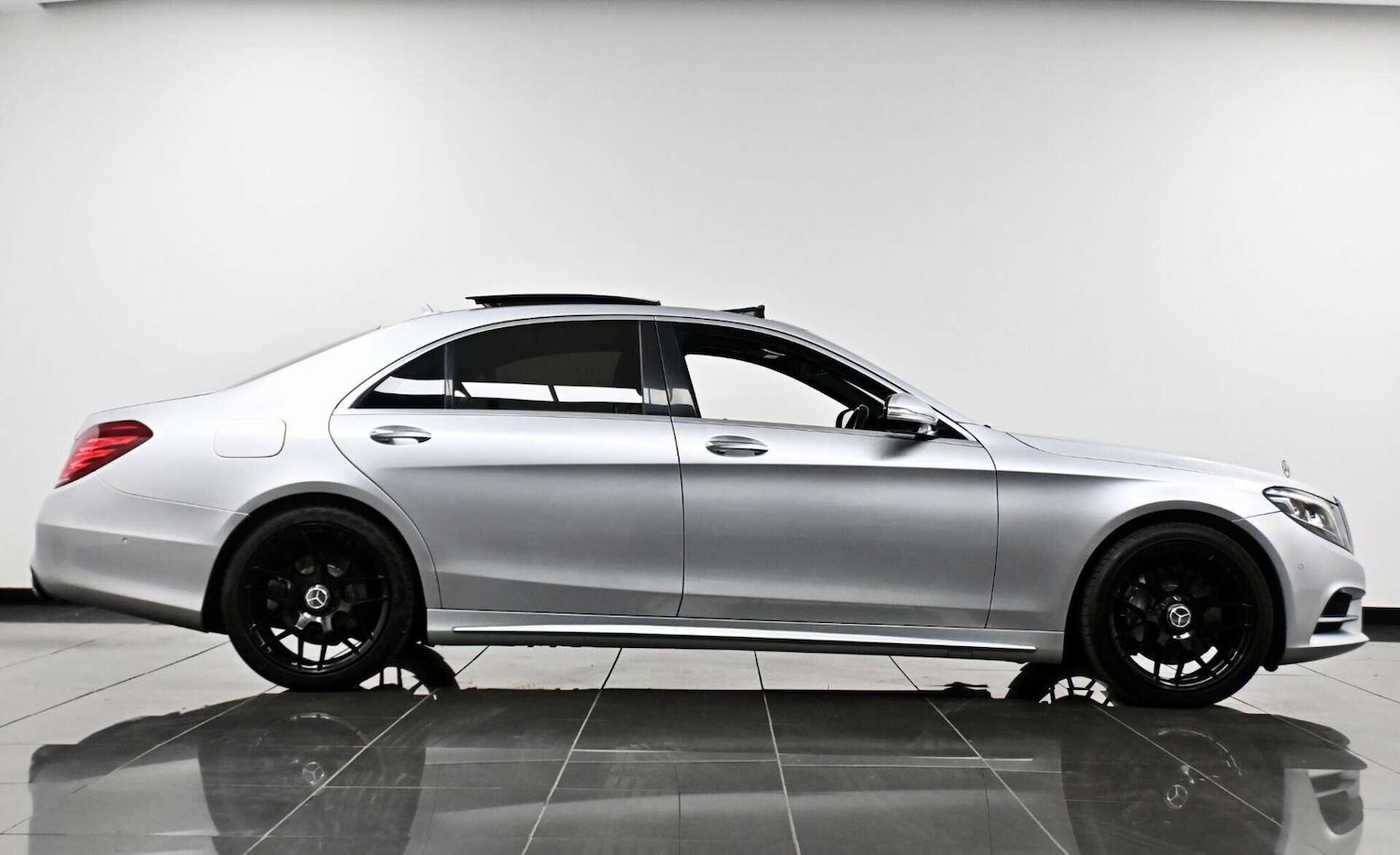 Used Mercedes-Benz S Class 2015 for sale - 77774415: Photo 4