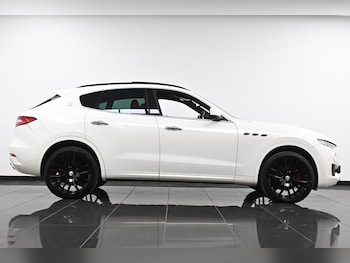 Used Maserati Levante 2017 for sale - 78481307: Photo