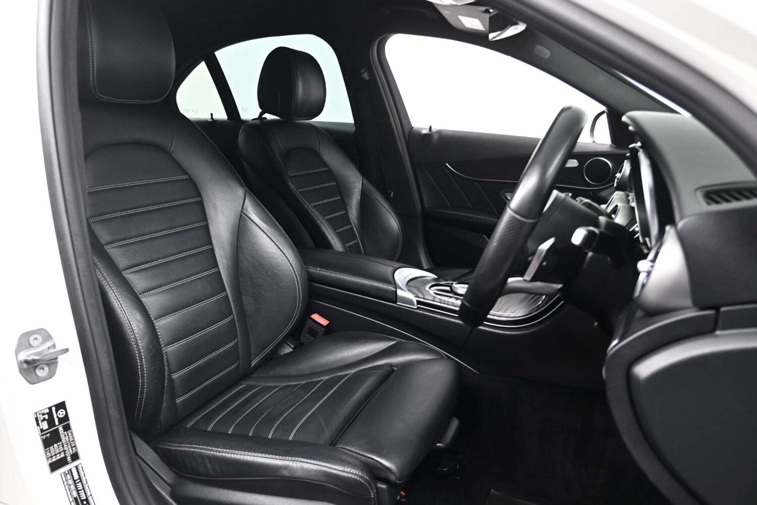 Used Mercedes-Benz C Class 2019 for sale - 77729070: Photo 16