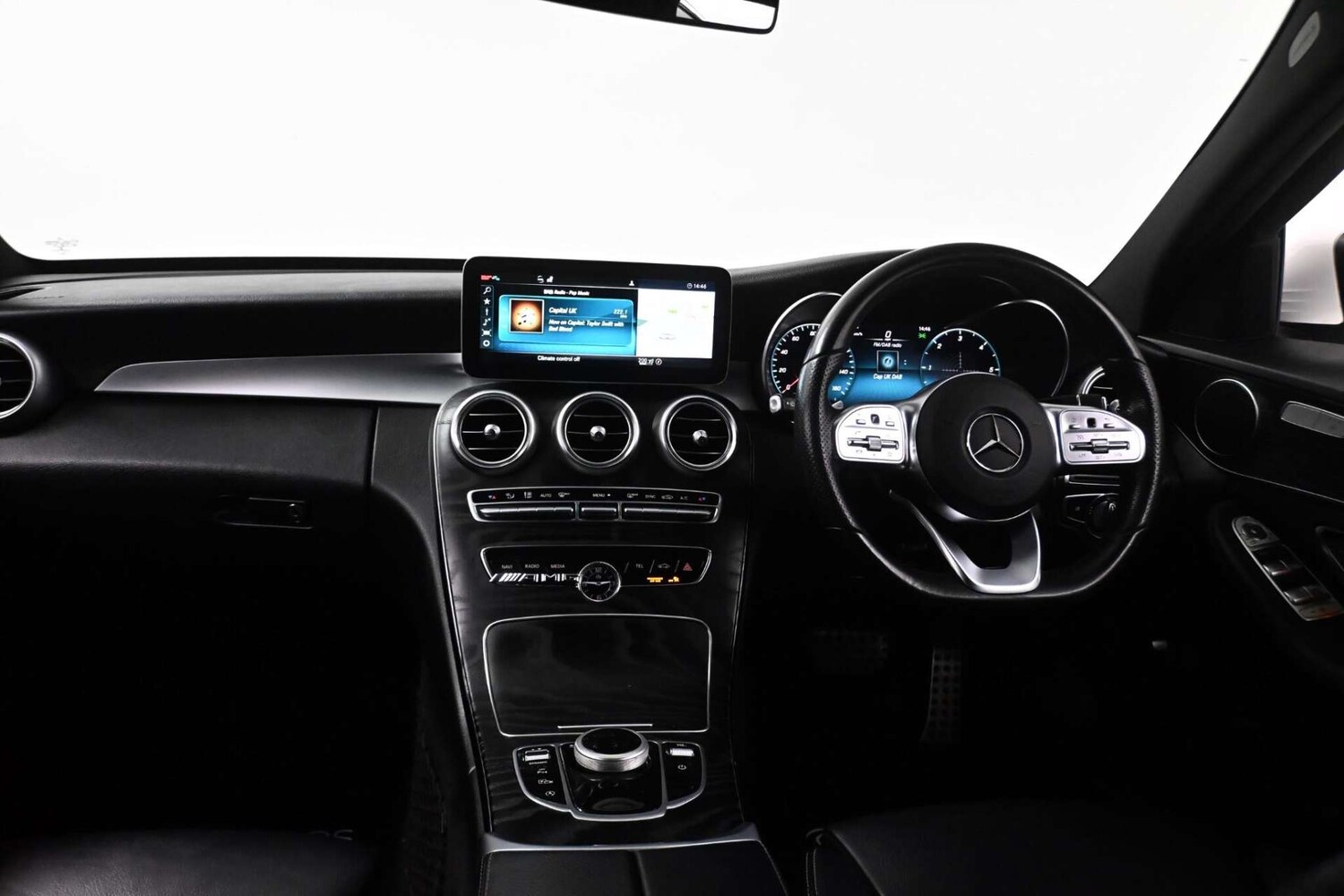 Used Mercedes-Benz C Class 2019 for sale - 77729070: Photo 30