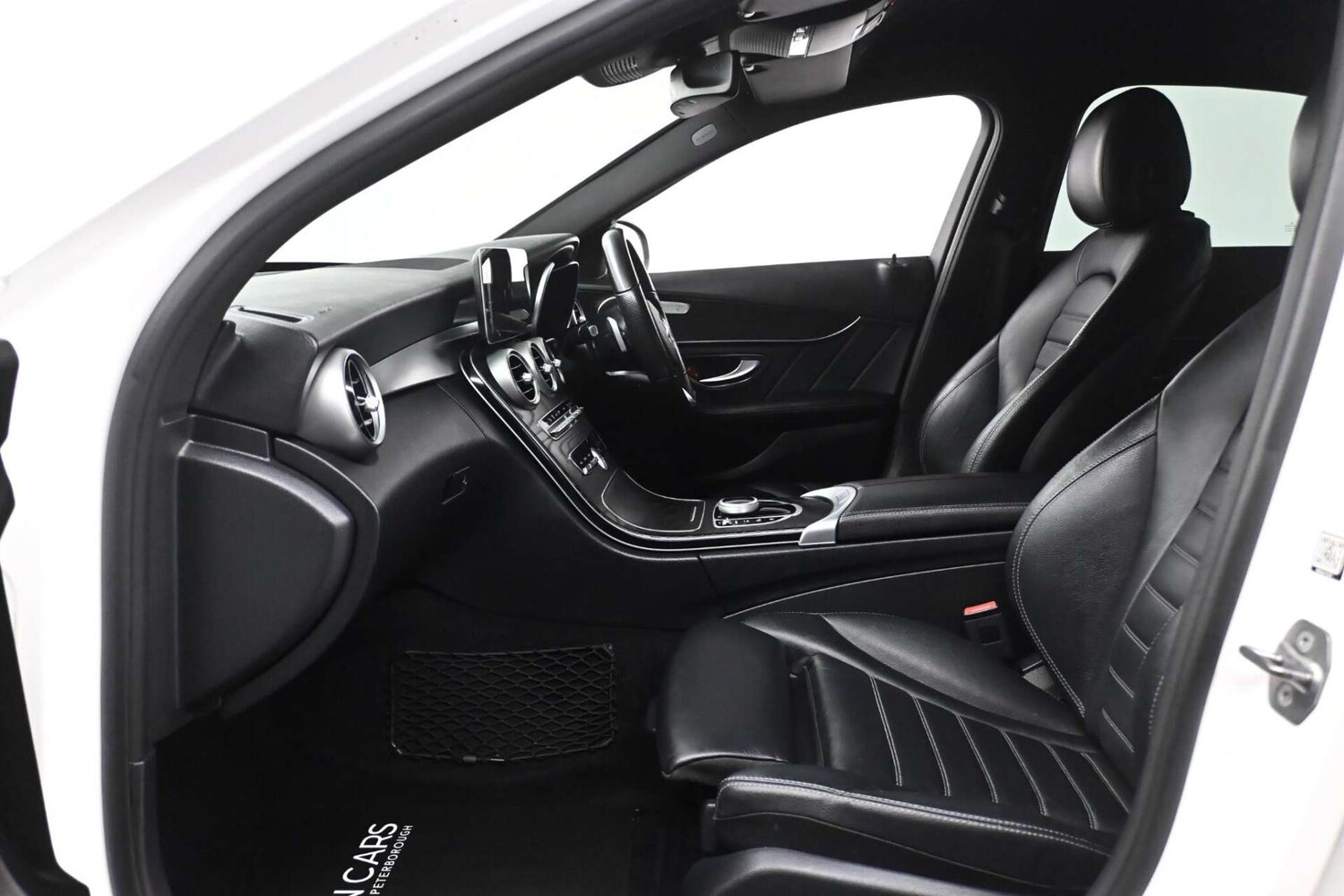 Used Mercedes-Benz C Class 2019 for sale - 77729070: Photo 33