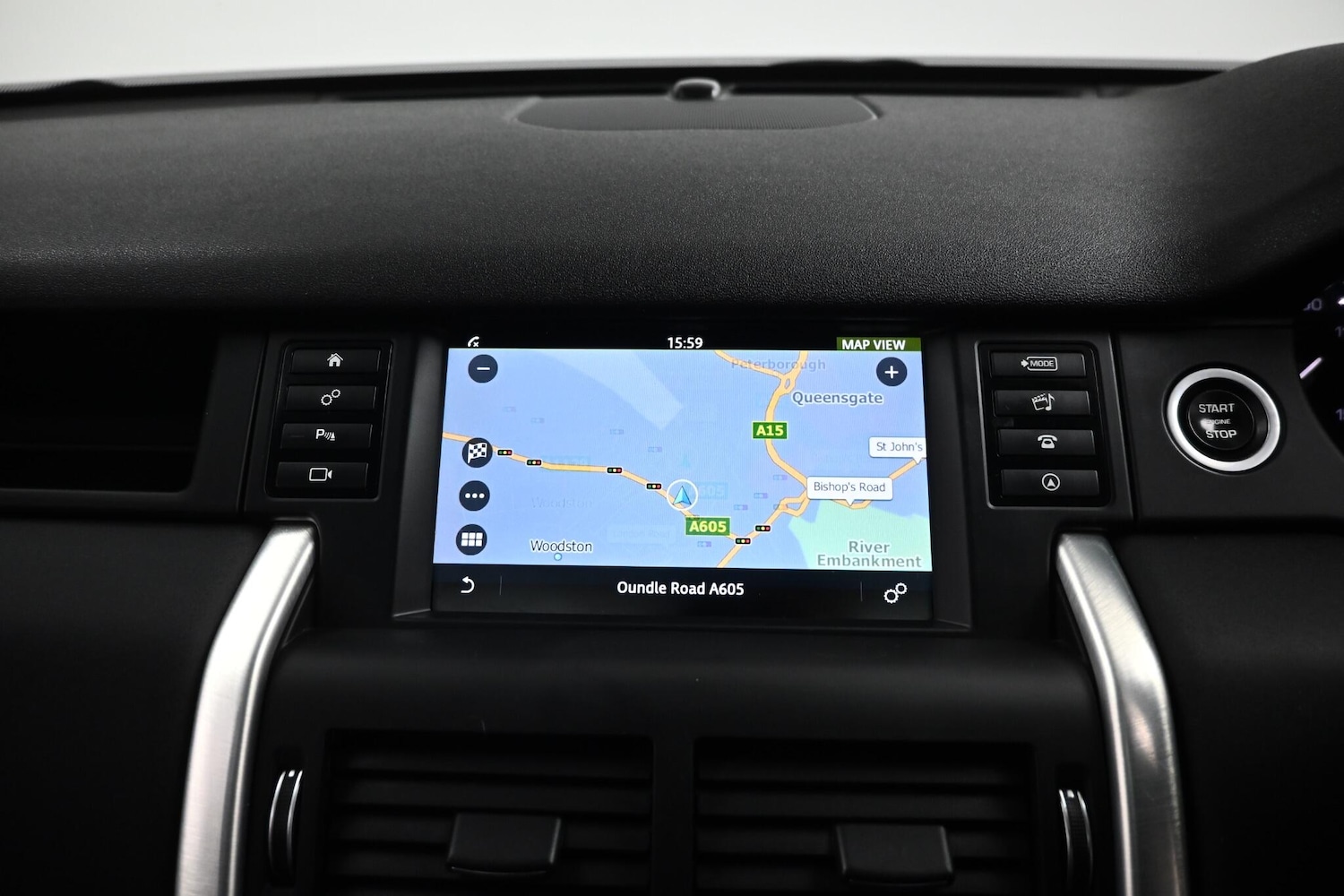 Used Land Rover Discovery Sport 2016 for sale - 76538864: Photo 13