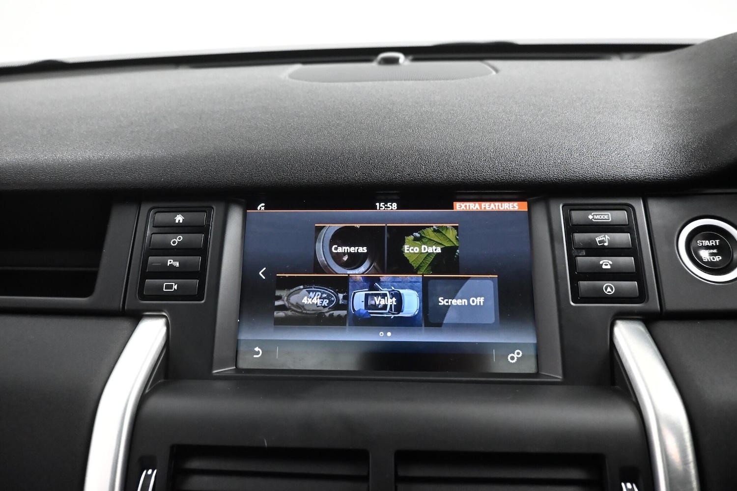 Used Land Rover Discovery Sport 2016 for sale - 76538864: Photo 15