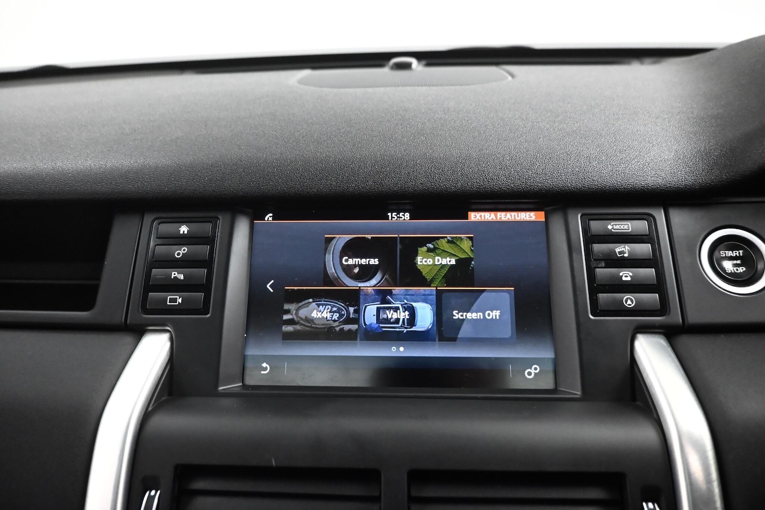 Used Land Rover Discovery Sport 2016 for sale - 76538864: Photo 16