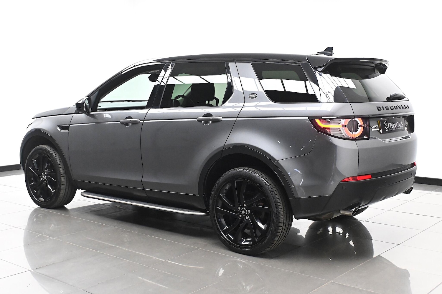 Used Land Rover Discovery Sport 2016 for sale - 76538864: Photo 31