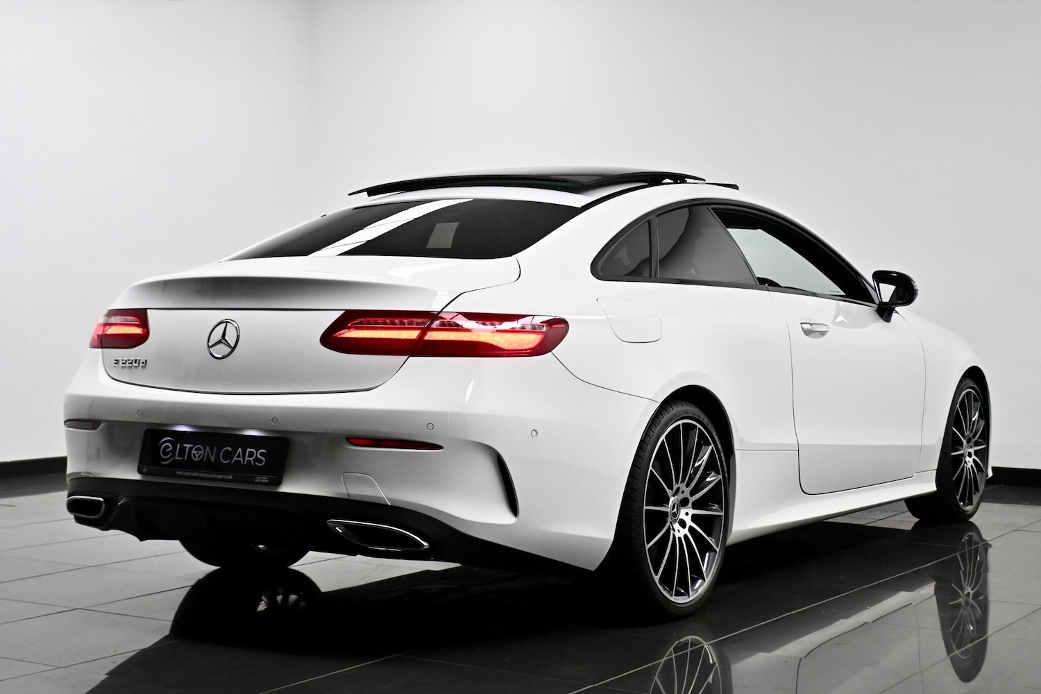 Used Mercedes-Benz E Class 2018 for sale - 77524255: Photo 11